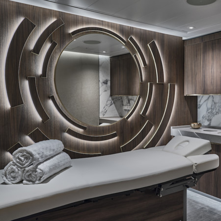 Silver Endeavor, Otium Spa